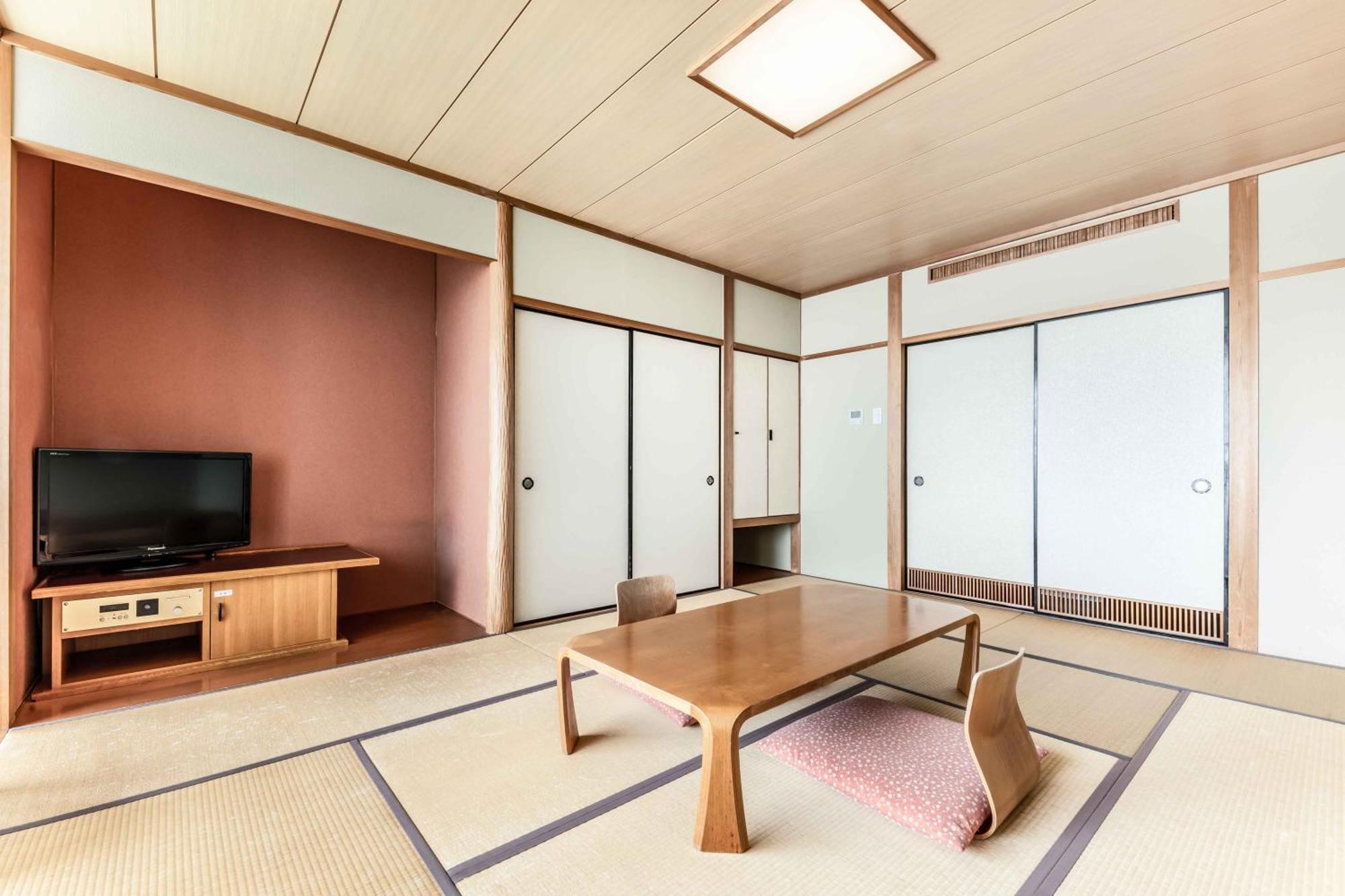 Spa And Resort Hotel Solage Oita Hiji Beppuwan Екстериор снимка