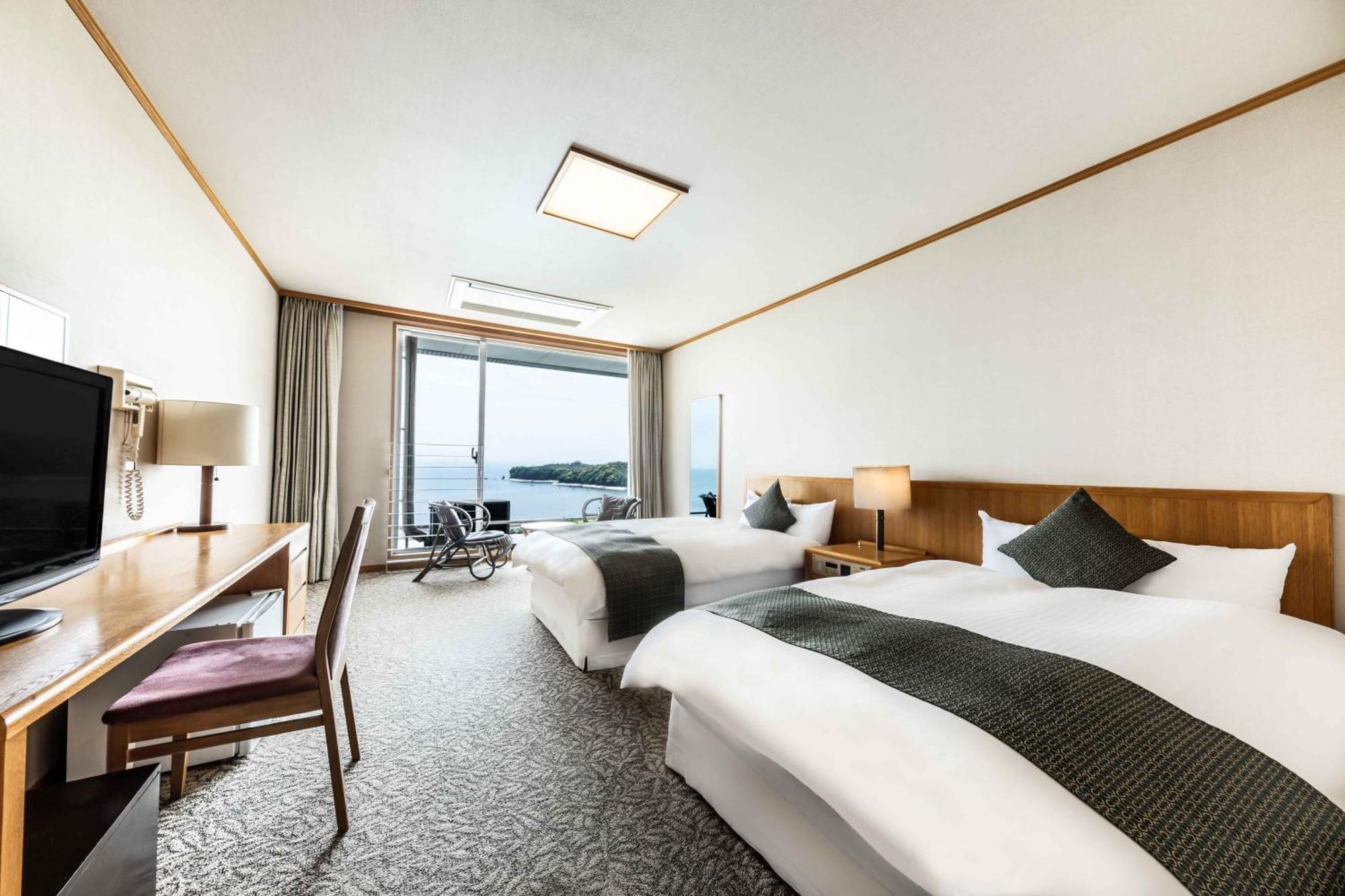 Spa And Resort Hotel Solage Oita Hiji Beppuwan Екстериор снимка
