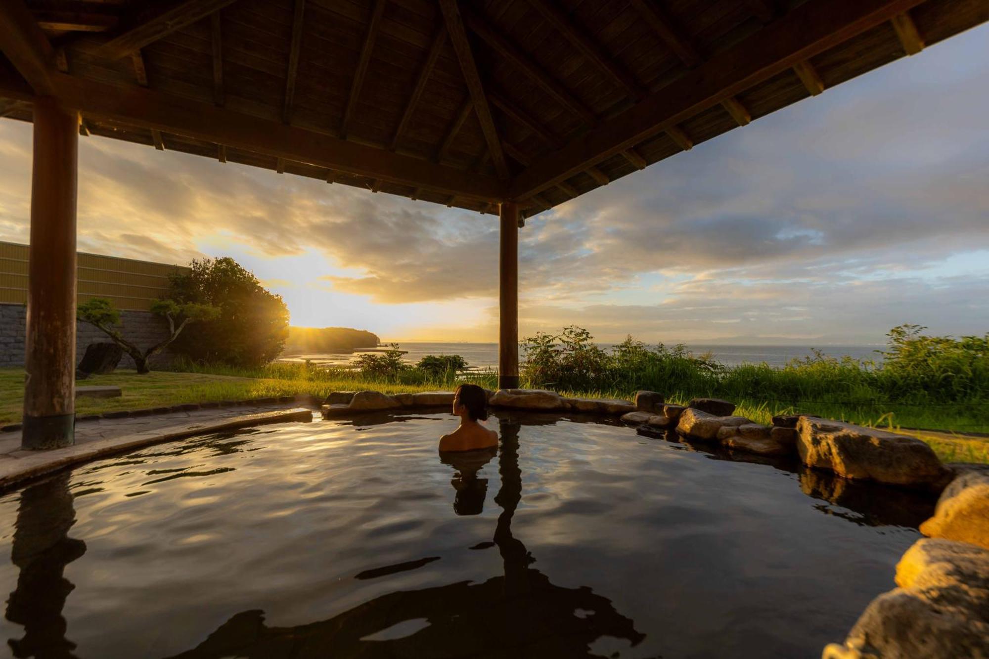 Spa And Resort Hotel Solage Oita Hiji Beppuwan Екстериор снимка