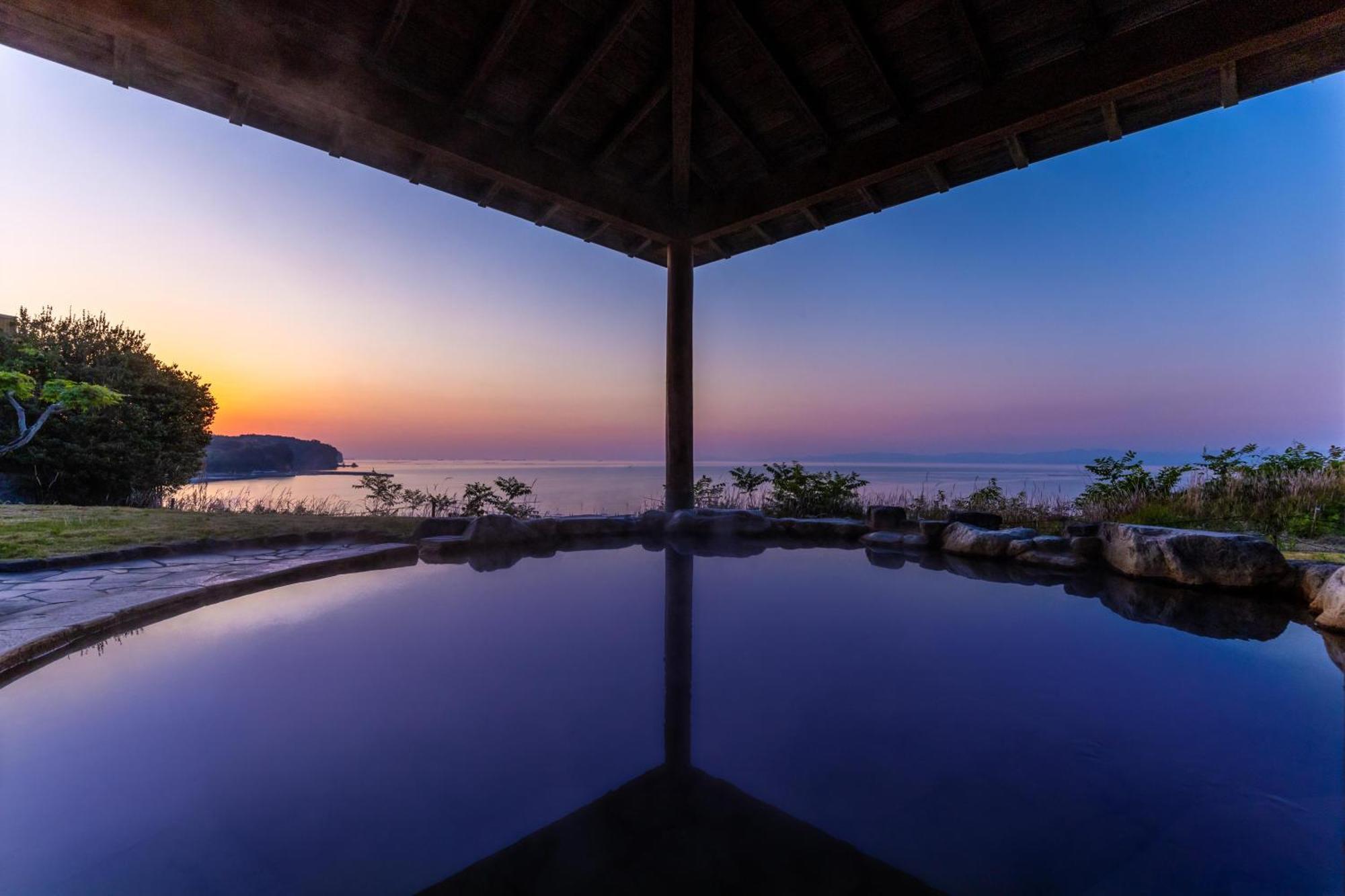 Spa And Resort Hotel Solage Oita Hiji Beppuwan Екстериор снимка